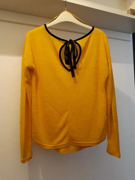 Lahky svetrik, gate,38