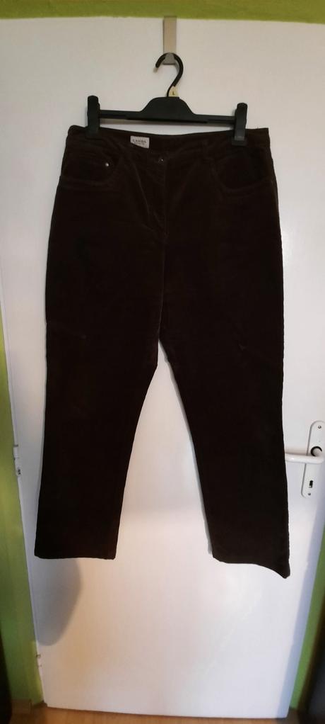 Nohavice dámske č. 46, 46