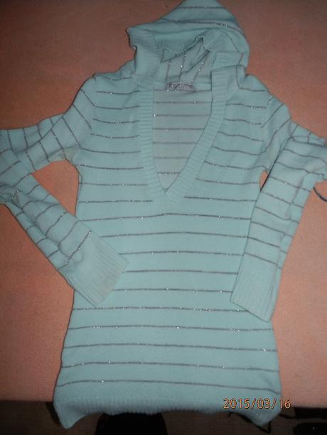 Tyrkisovo zeleny pulovrik esoline, esoline,m