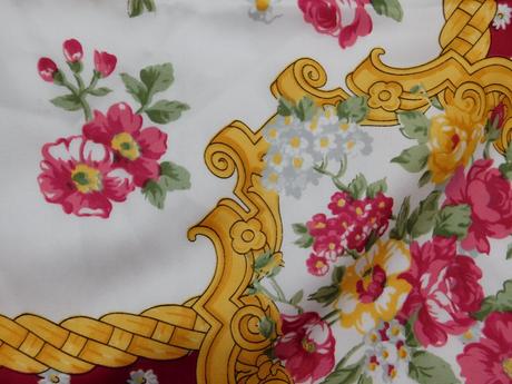 Kvalitná elegantná šatka, l