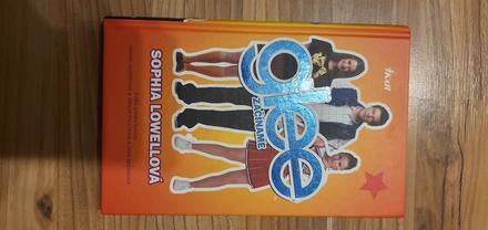 Kniha glee zaciname, 