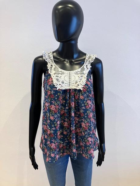 Kvetovaná blúzka s krajkou (s), s