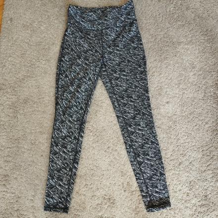 Legíny s vysokým pásom, s