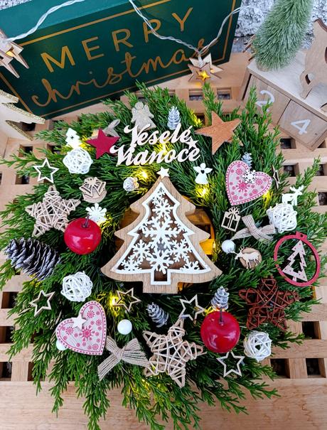 Vianočný veniec na dvere s osvetlením,