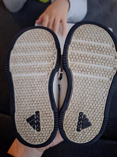 Tenisky, adidas,22