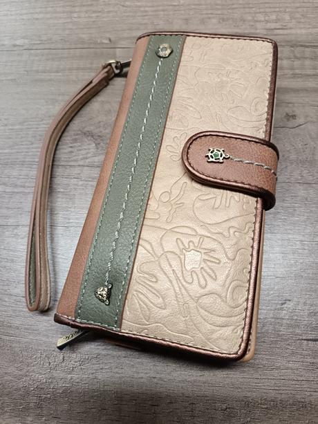 Peňaženka anekke, anekke