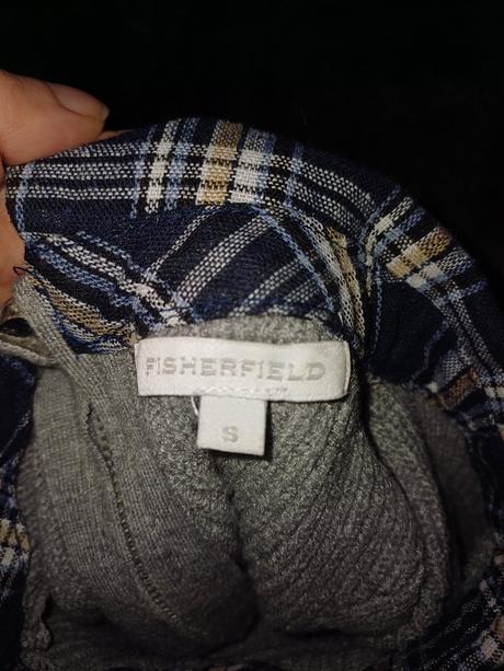 Krasny prijemny sveter v. s-m, s