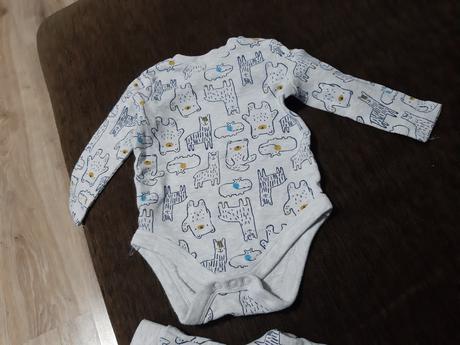 Body  a  legíny  f&f   vel. 68, f&f,68