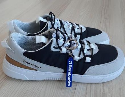 Barebarics revive - light grey & black 38, be lenka,38
