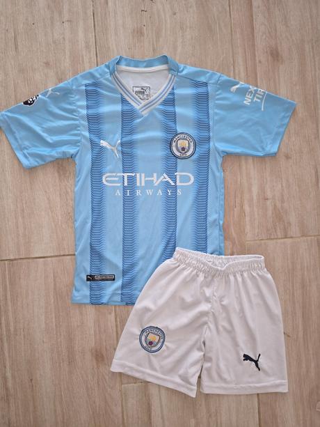Dres haaland, 128