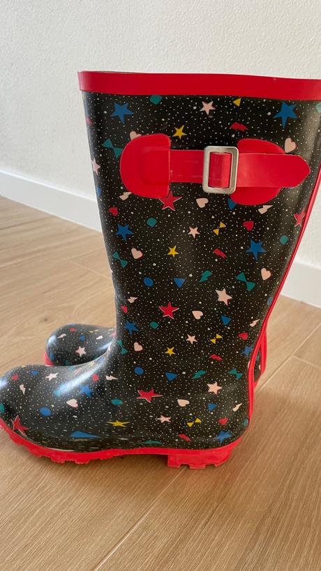 Gumaky, marks & spencer,34