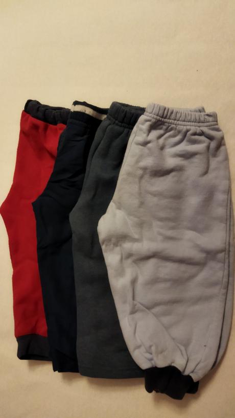 Tepláky,5ks,12-18mes., f&f,92