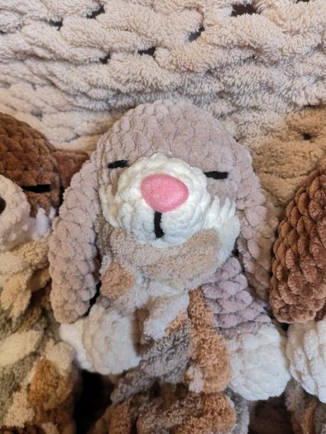 Mini mojkačik v žltom,