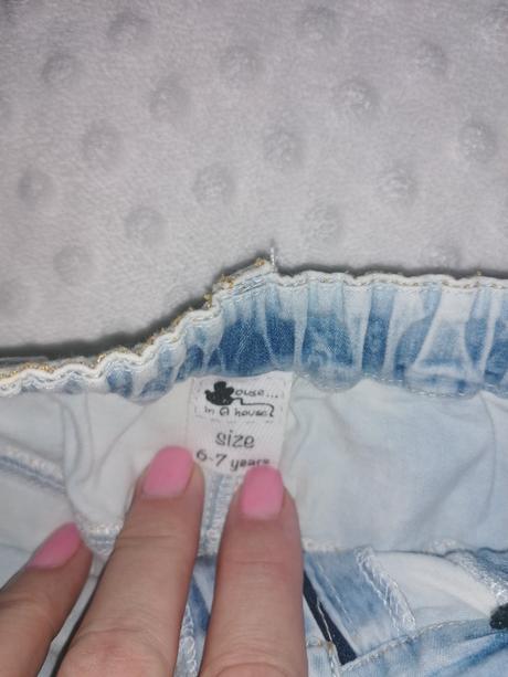 Kraťasky zn. mouse in house č.116, 116