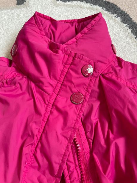 Jarna vetrovka sustakova, 122