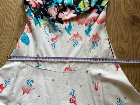 Výrazné šaty jane norman bez ramienok, xs