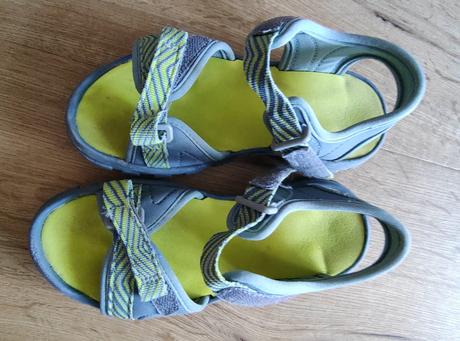 Sandálky s gumenou stielkou, quechua,30