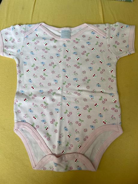 Body s čerešničkami 3-6, 62