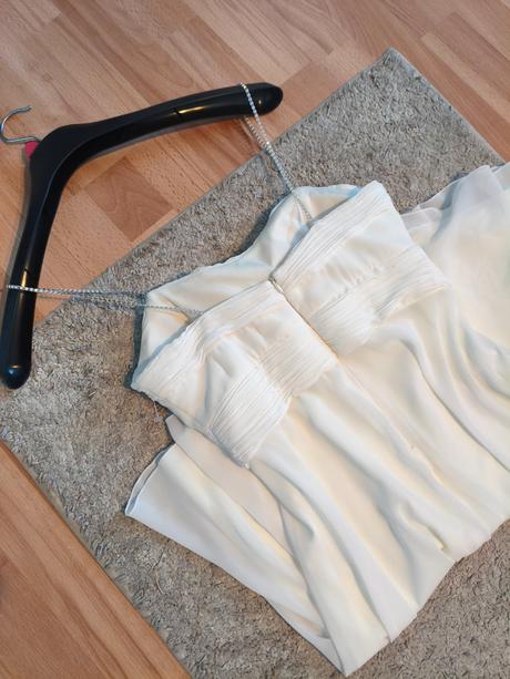 Spoločenské šaty, m