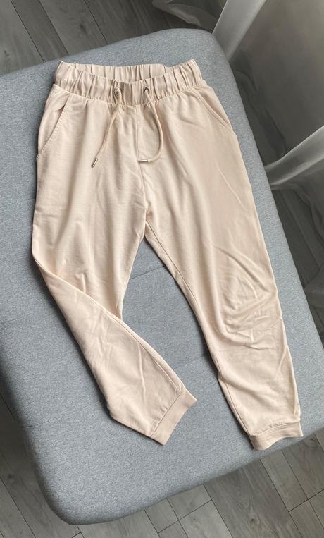 Béžová tepláková súprava, xs