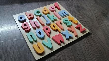 Drevená vkladačka abeceda- malé písmená, 