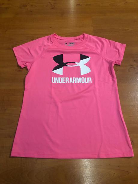 Tričko underarmour, under armour,140