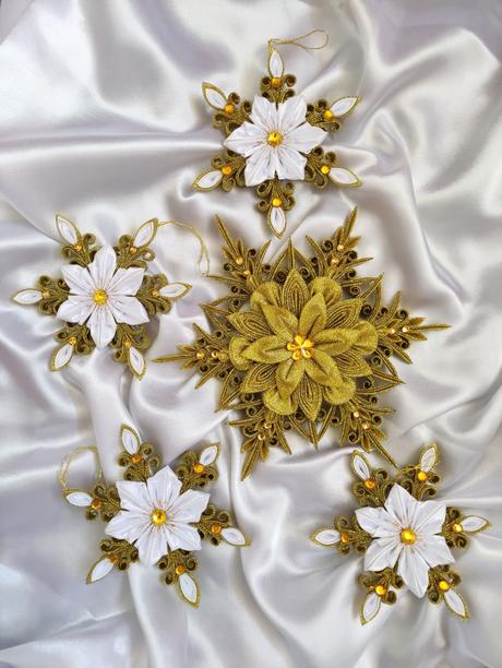 Vianočná vločka zlatica, 