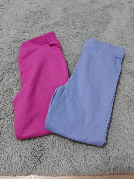 Tepláčiky 2 ks , 110 a 116, 116