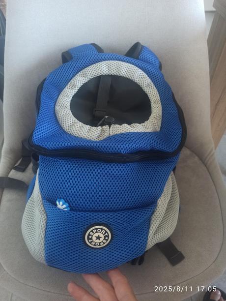 Ruksak pre menšieho psíka, 