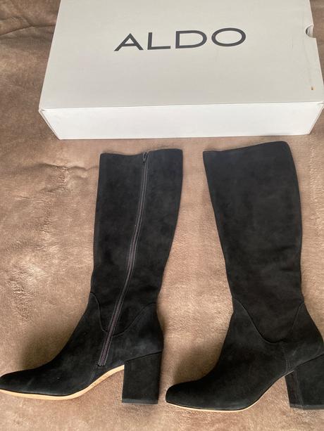 Semišové čižmy, 37