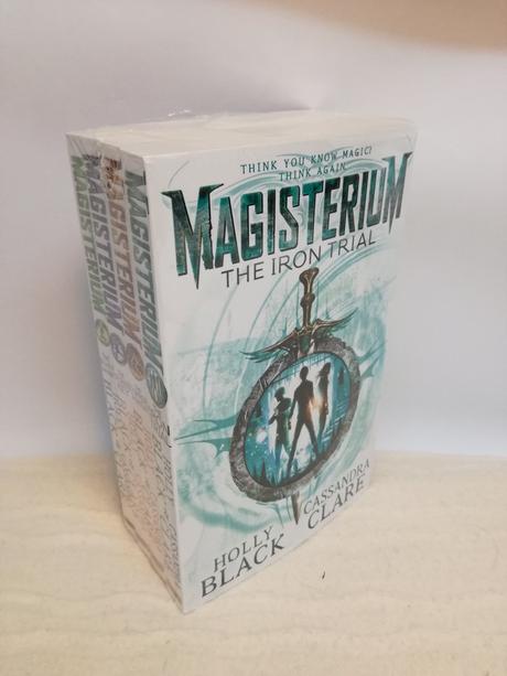Holly black cassandra clare magisterium nau22, 