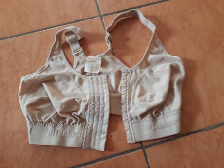 Podprsenka spredu zapínateľná - ako nová, 75a