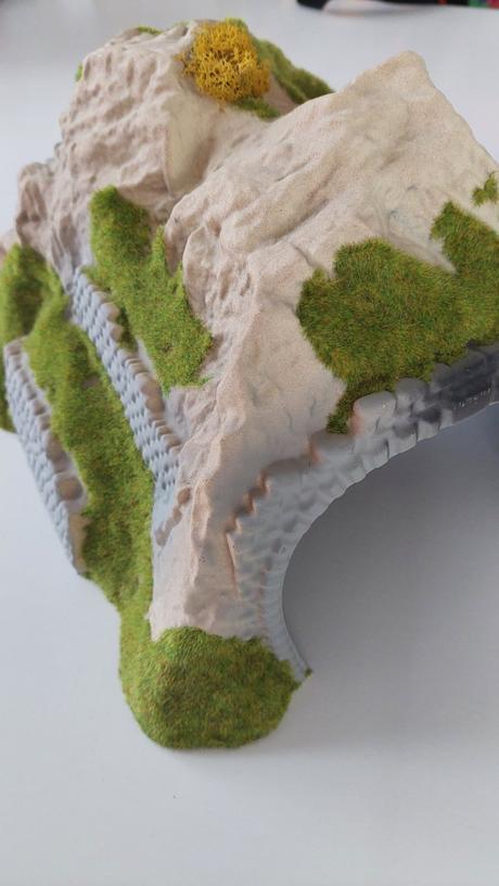 Model k železniciam noch,