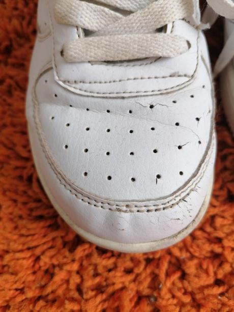 Botasky, deichmann,35