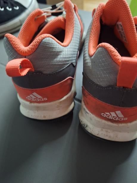 Predam tenisky adidas, adidas,37