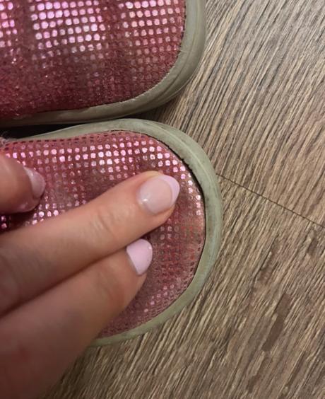 Topanky be lenka, be lenka,25