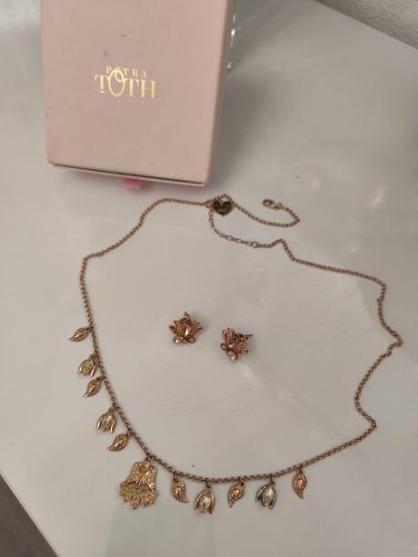 Náhrdelník a náušnice, petra toth