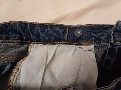 Slim rifle vyborny stav, primark,146