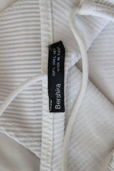 Biely body top, bershka l, bershka,l