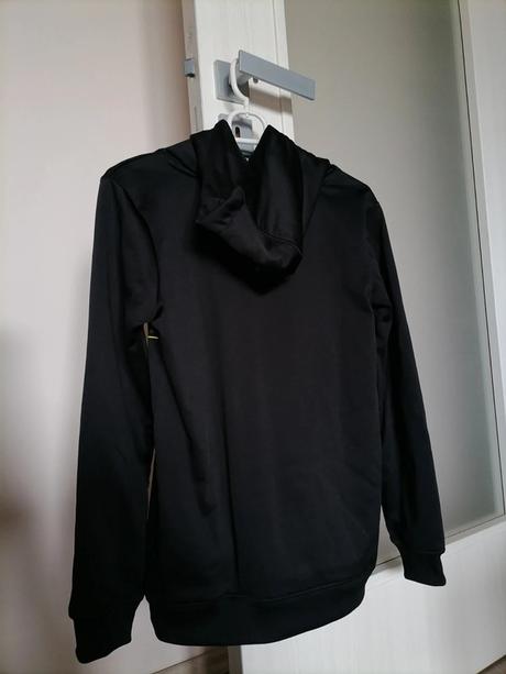 Softshellová čierna mikina s kapucňou, chapter young,158