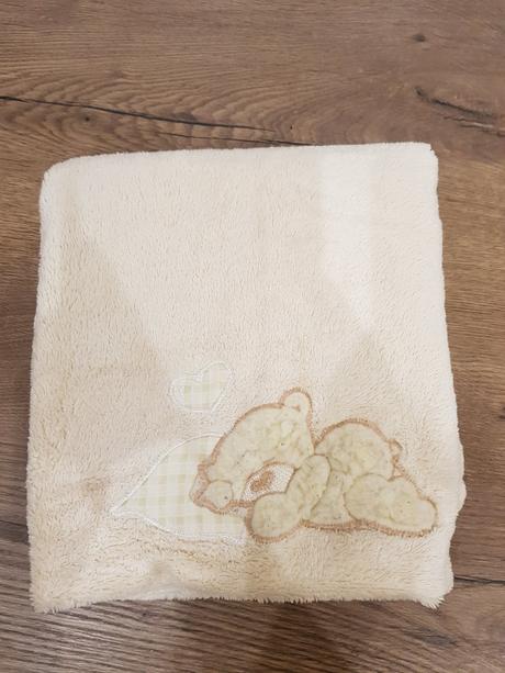 Mäkkučká dečka s mackom málo použíivaná, 