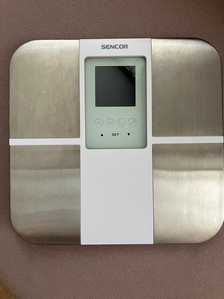 Osobná diagnostická váha sencor,