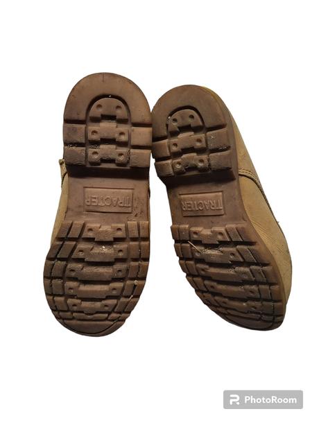 Dievčenské turistické topánky, 33