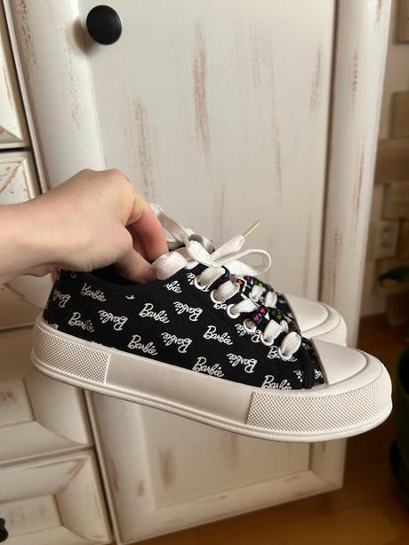 Barbie tenisky, 35