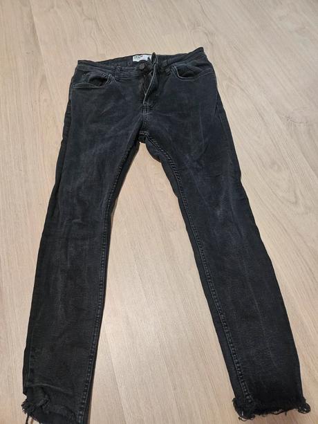 Pánske skinny jeans (pull&bear, bershka), m