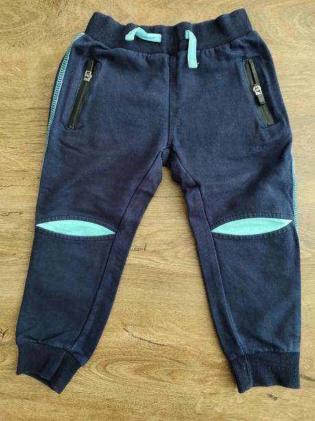 Tepláky veľkosť 92, 92