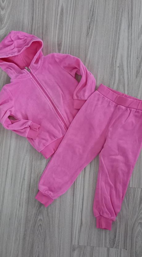 Dievčenská zamatová súprava 86, 86