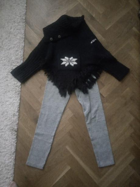 Svetrové pončo a legíny, 140