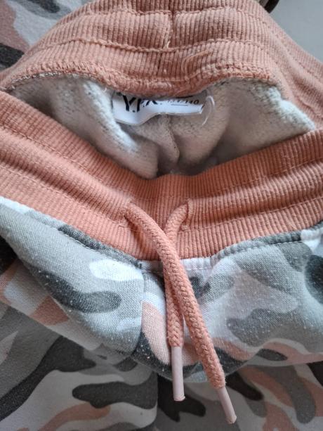 Tepláky, legíny, 140–152