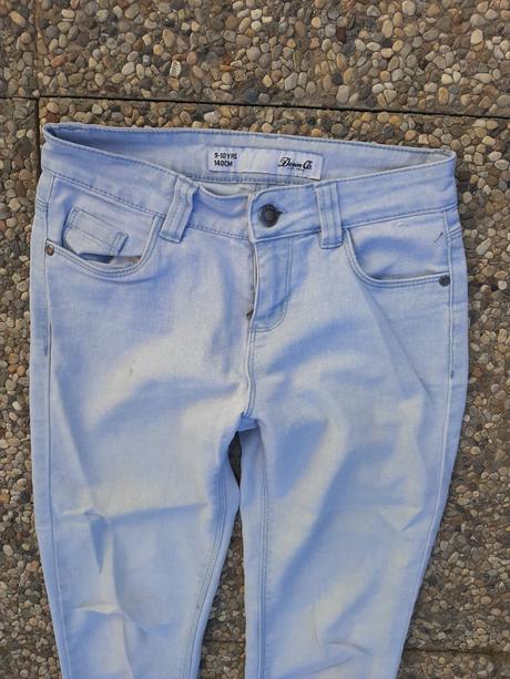 Zľava. troje rifle denim velk. 140., 140